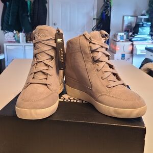 NEW Sorel Women's Out N About Hidden Wedge Sneakers -Light Gray- WATERPROOF